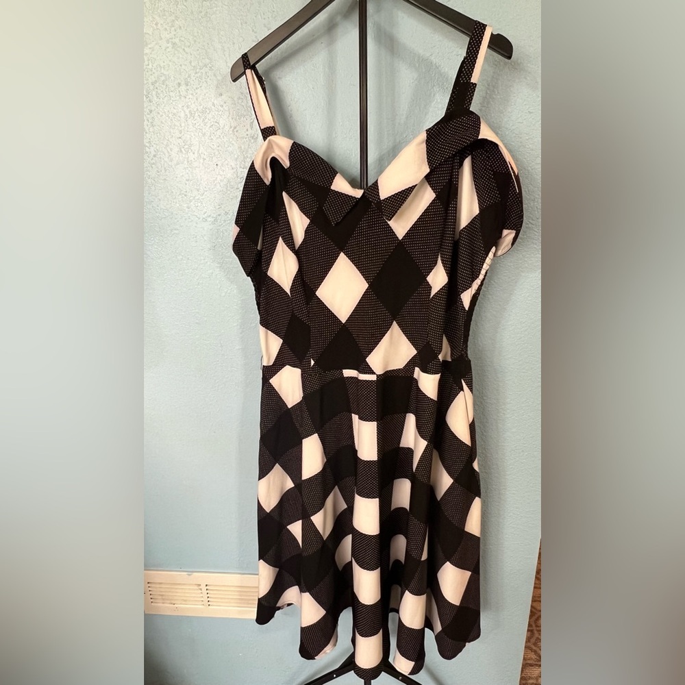 Unique Vintage Black and White Geometric Fit & Flare Dress